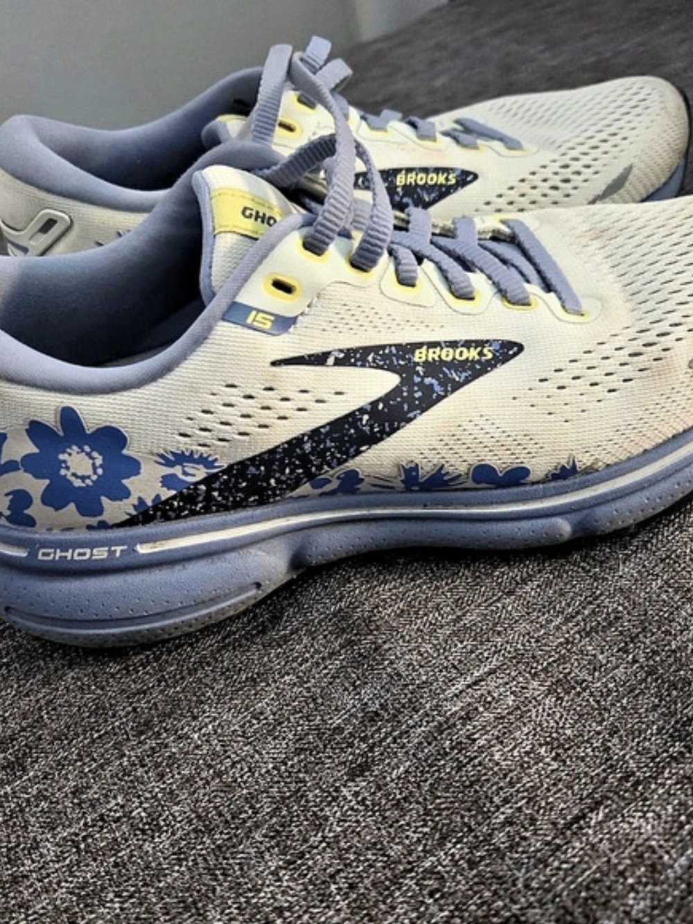 Brooks Ghost 15 Floral Running Shoes